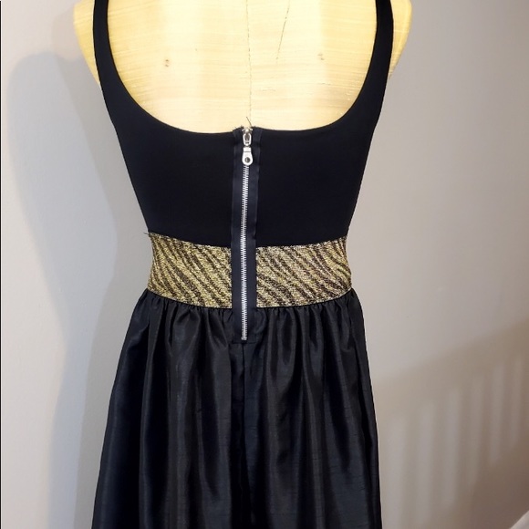 A black dress for your occasion - Picture 2 of 3